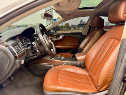 Audi A7 បង់រំលោះសុទ្ធ 100%
