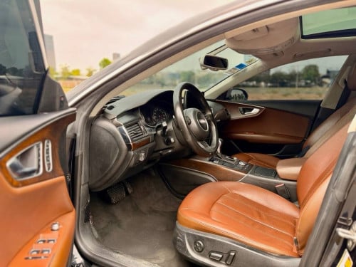 Audi A7 បង់រំលោះសុទ្ធ 100%