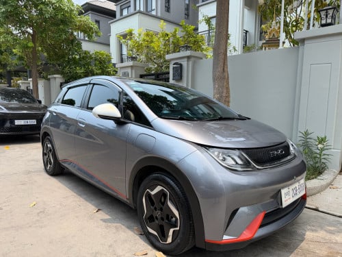 BYD Dolphin 2024 EV 410km (6 years warranty )