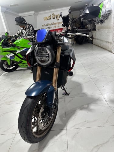 CB650R