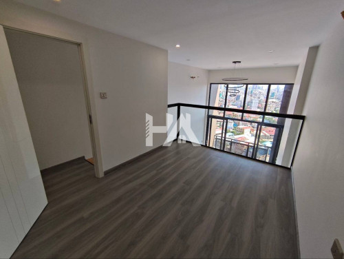 Condo 2 Bedroom For Sale !