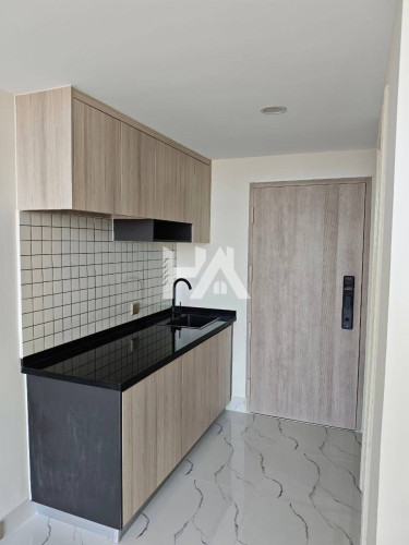 Condo 2 Bedroom For Sale !