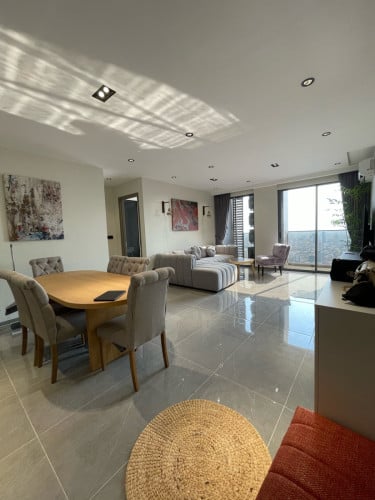 Condo 3bed for rent