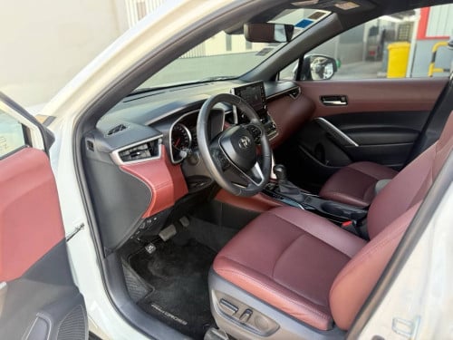 COROLLA CROSS 2023