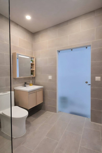 Flat house for rent near central market
