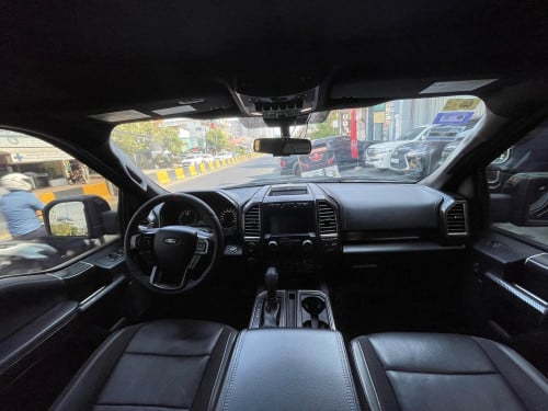 Ford Raptor ឆ្នាំ2019 ម្ចាស់ដើម ធានាឡានស្អាត ទឹកថ្នាំហ្ស៊ីន1ជុំ