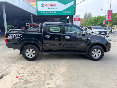 Hilux Vigo 2008 ឡានទិញថ្មីក្រុមហ៊ុន