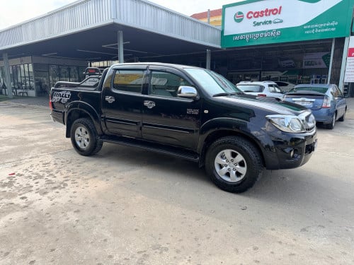 Hilux Vigo 2008 ឡានទិញថ្មីក្រុមហ៊ុន