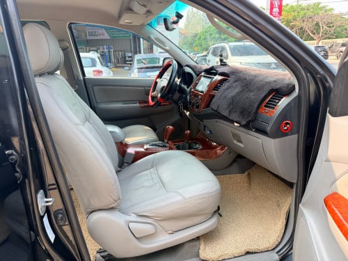 Hilux Vigo 2008 ឡានទិញថ្មីក្រុមហ៊ុន