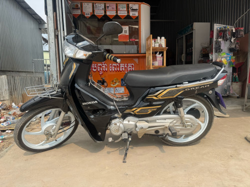 HONDA DREAM 2024