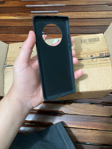 Case Huawei Mate 40proនិងScreenថ្លា1សន្លឹក ស្អាតថ្មីទាំងអស់ លក់4$