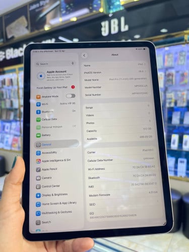 iPad Pro M2 11” 512G sim WiFi  750$