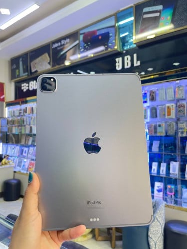 iPad Pro M2 11” 512G sim WiFi  750$