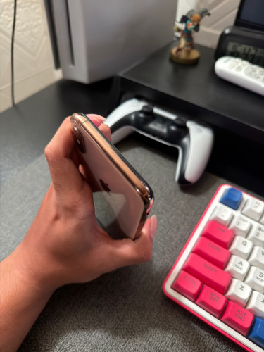 iPhone XS Max 256GB No Scan Very Good Condition