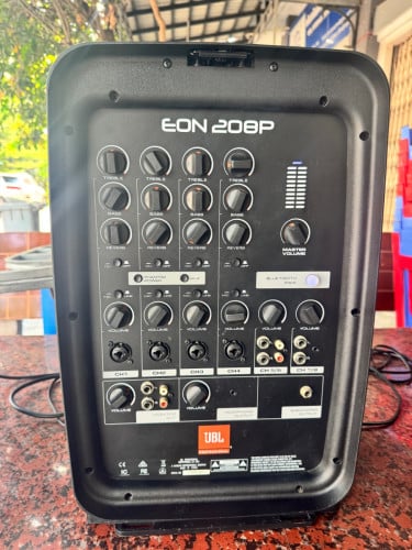 Jbl eon 208p
