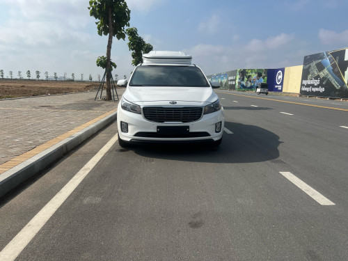 Kia Canival 2015