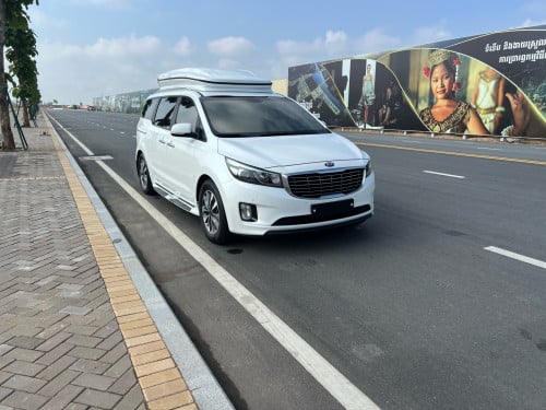 Kia Canival 2015