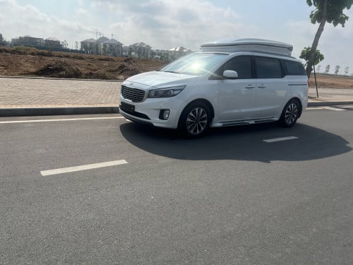 Kia Canival 2015