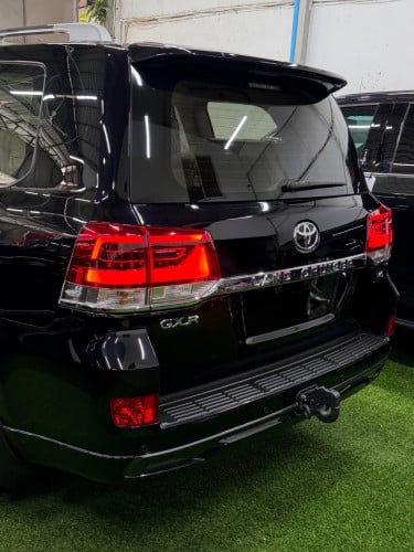 Land Cruiser GX.R សាំង 2018 ទឹកថ្នាំស៊ីនទាំងកាង