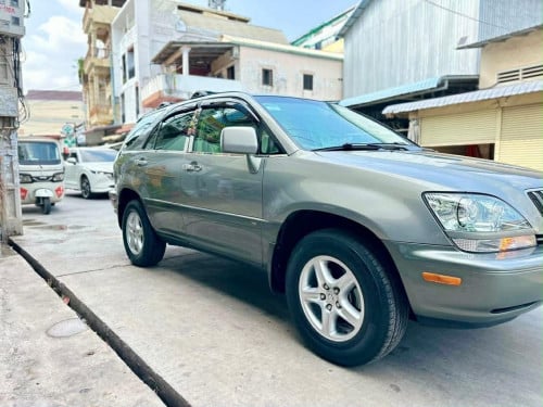 Lexus Rx 2003:13300$