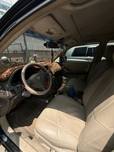 Lexus Rx300 year 02
