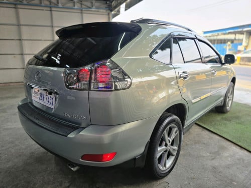 Lexus Rx400h ពណ៌ផ្សែងបារី