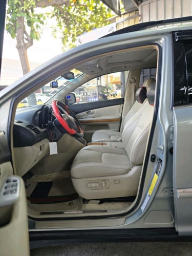 Lexus Rx400h ពណ៌ផ្សែងបារី