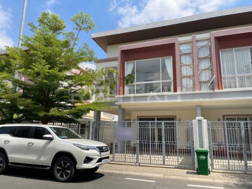 Link house for rent at Borey Orkide Chroychangva 6A