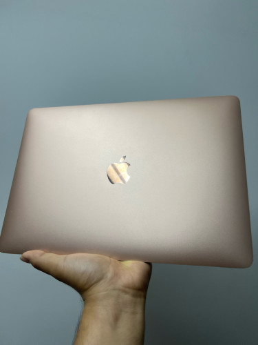 MacBook Air M1 តម្លៃធូរថ្លៃស្អាត 99.9%