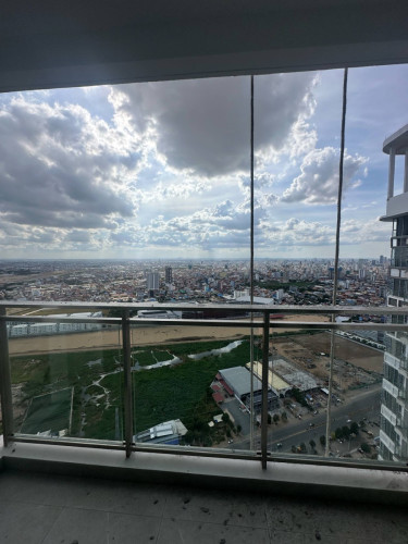 Urban Village Phase 2 (UV2) 1Bed 45Floor