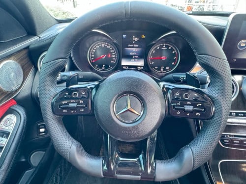 Mercedes Benz C300 2015 top option