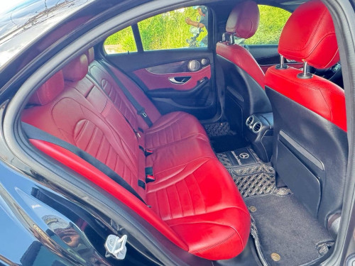 Mercedes Benz C300 2015 top option