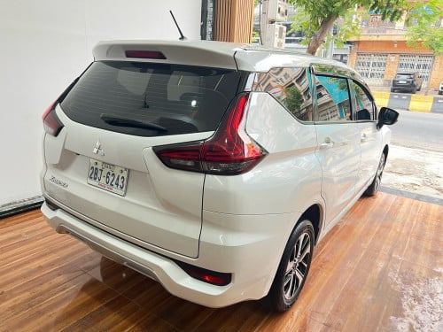 Mitsubishi Xpander year 2019