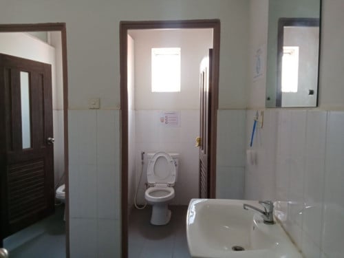 Office Space Apartment for Rent in Teuk L’ak 1, Toul Kork, Phnom Penh
