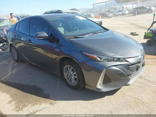 Prius prime016តម្លៃសាង21###តម្លៃរាបចំមួយស្អាត25200