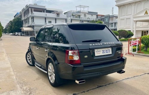 Rang Rover មានត្រឹម​ 6000$ ដកឡានជិះភ្លាម