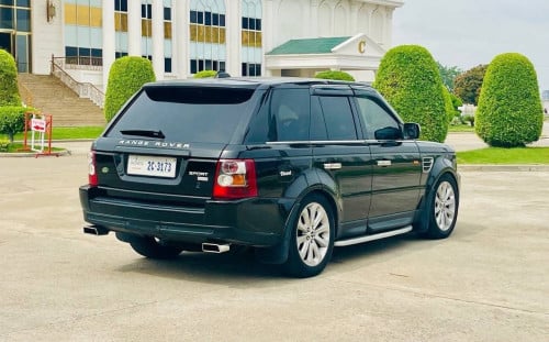 Rang Rover មានត្រឹម​ 6000$ ដកឡានជិះភ្លាម