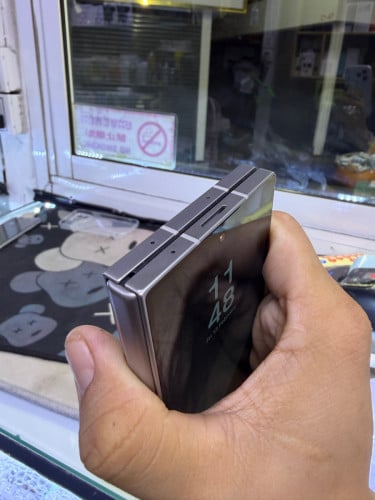 Samesung Fold6 512G ក្រុមហ៊ុន sim2