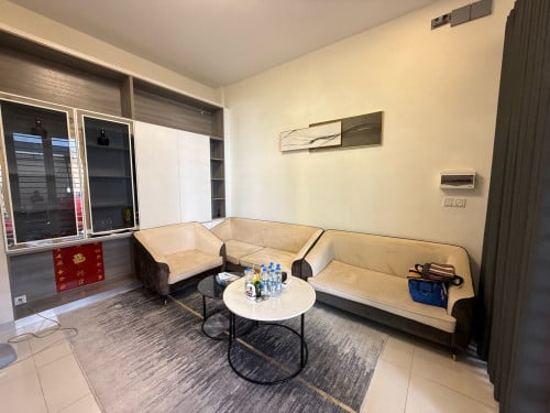 Shop House Rent 750$
