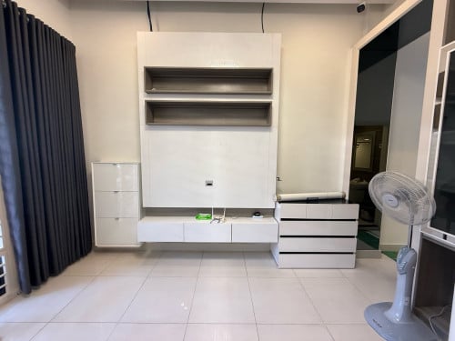 Shop House Rent 750$