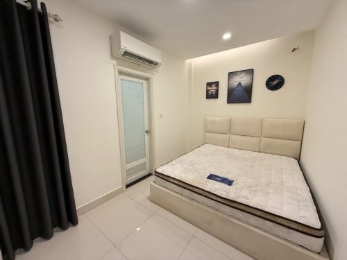 Shop House Rent 750$