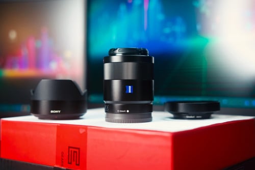 Sony Zeiss 55mm 1.8 - Excellent Condition, Humidity Controlled Storage, Great EDC & Travel Lens