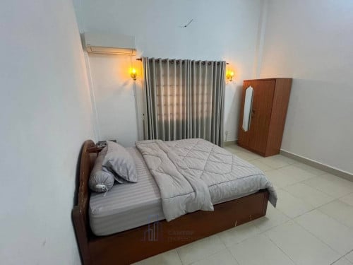 Spacious 2-Bedroom Apartment in Toul Tom Poung Area (Russian Market)