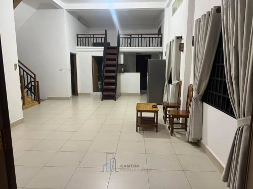 Spacious 2-Bedroom Apartment in Toul Tom Poung Area (Russian Market)