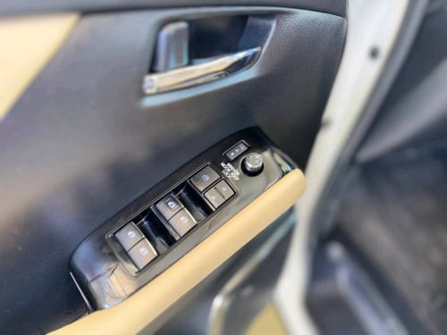 TOYOTA ALPHARD 2020