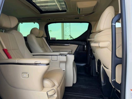TOYOTA ALPHARD 2020