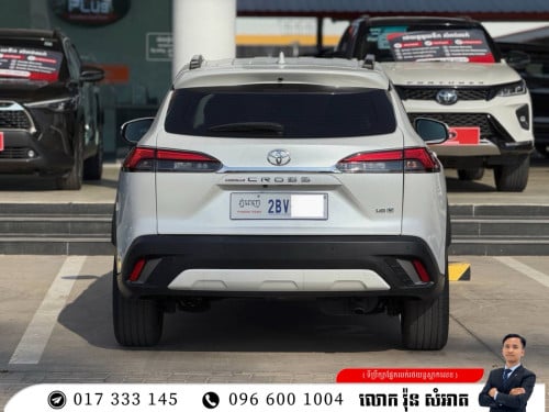 TOYOTA COROLLA CROSS 2023