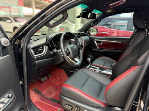 TOYOTA FORTUNER MODELLISTA 2025