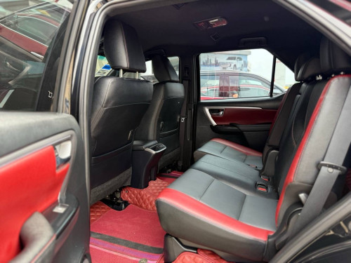 TOYOTA FORTUNER MODELLISTA 2025
