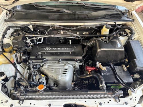 Toyota Highlander 2001 បួនម៉ាសុីន  គ្រឿងក្នុងពណ៌លឿង កៅអីចុច auto ពូកស្បែក​